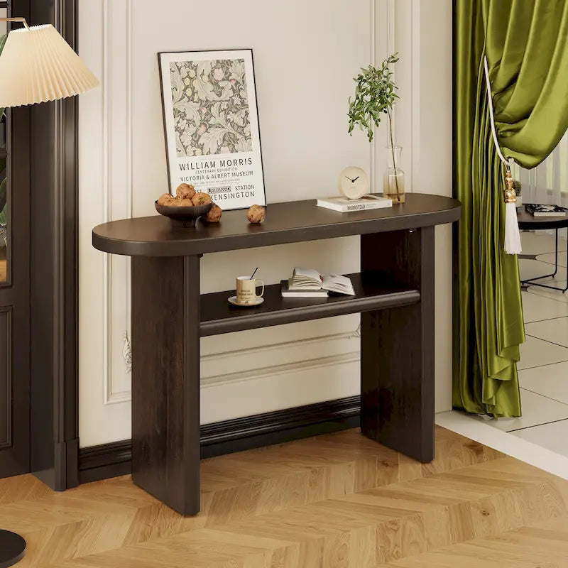 Console élégante et minimaliste avec bords arrondis et étagère robuste pour entrée