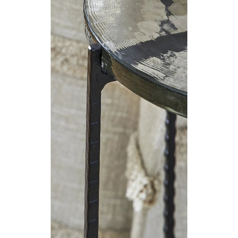 Table d'appoint claire/noire – 28L x 28P x 61H cm